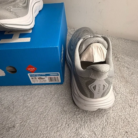 HOKA Clifton 10 Running Shoes Women’s Sz 9D Gray Cushioned Road Running - Picture 4 of 8